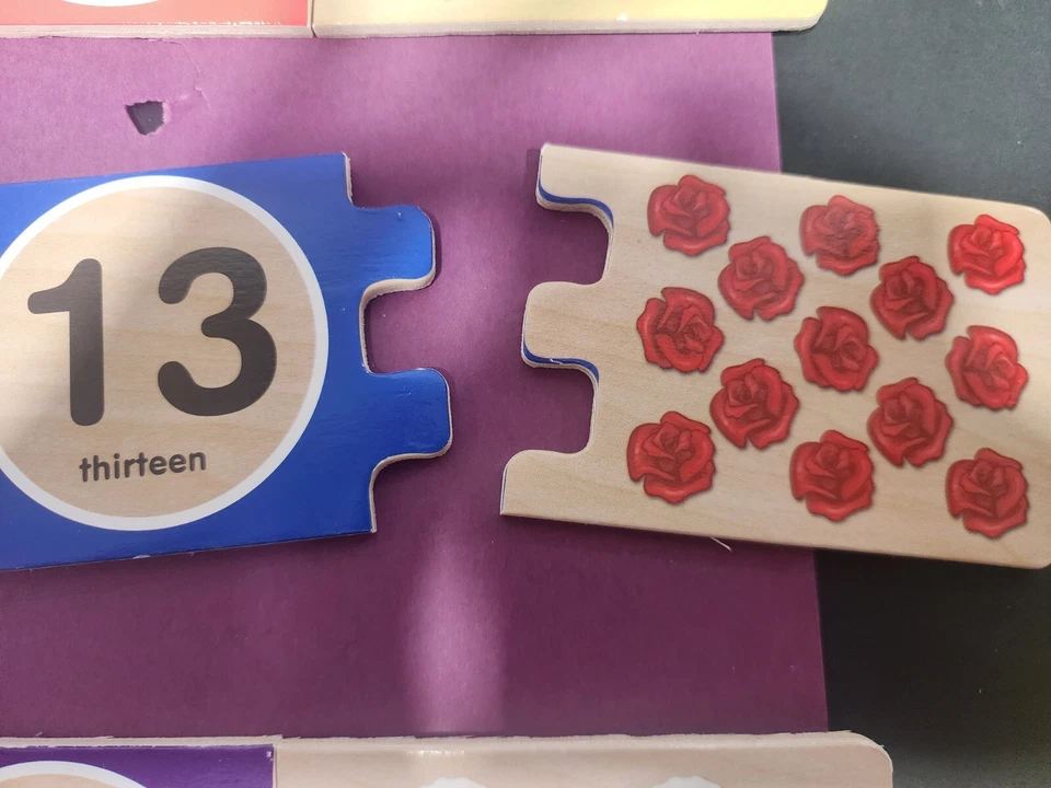 Rompecabezas de números de madera autocorrectores Melissa & Doug 1-20 caja de almacenamiento contando Foto 3 de 4