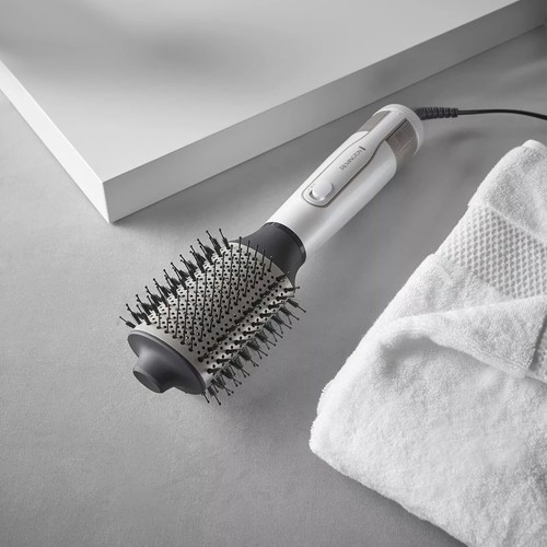 Remington Hydraluxe Hot Air Styler, Moisture Lock Ceramic Coated Barrel AS8901 - Picture 9 of 11