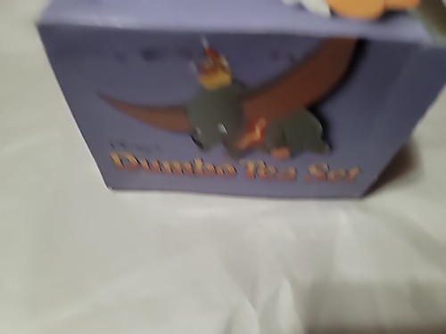 Vintage Disney Dumbo Tea Set - New Open Box - Picture 4 of 9