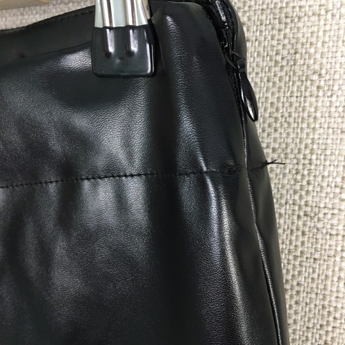 SBetro by Suzanne Betro Women's Vegan Leather Pants Black M Medium NWT Split hem - Picture 3 of 7