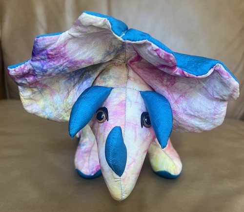 Vintage Nylon Dinosaur Plush Pink Yellow Dandee International Tie Dye 18” HTF - Picture 2 of 6