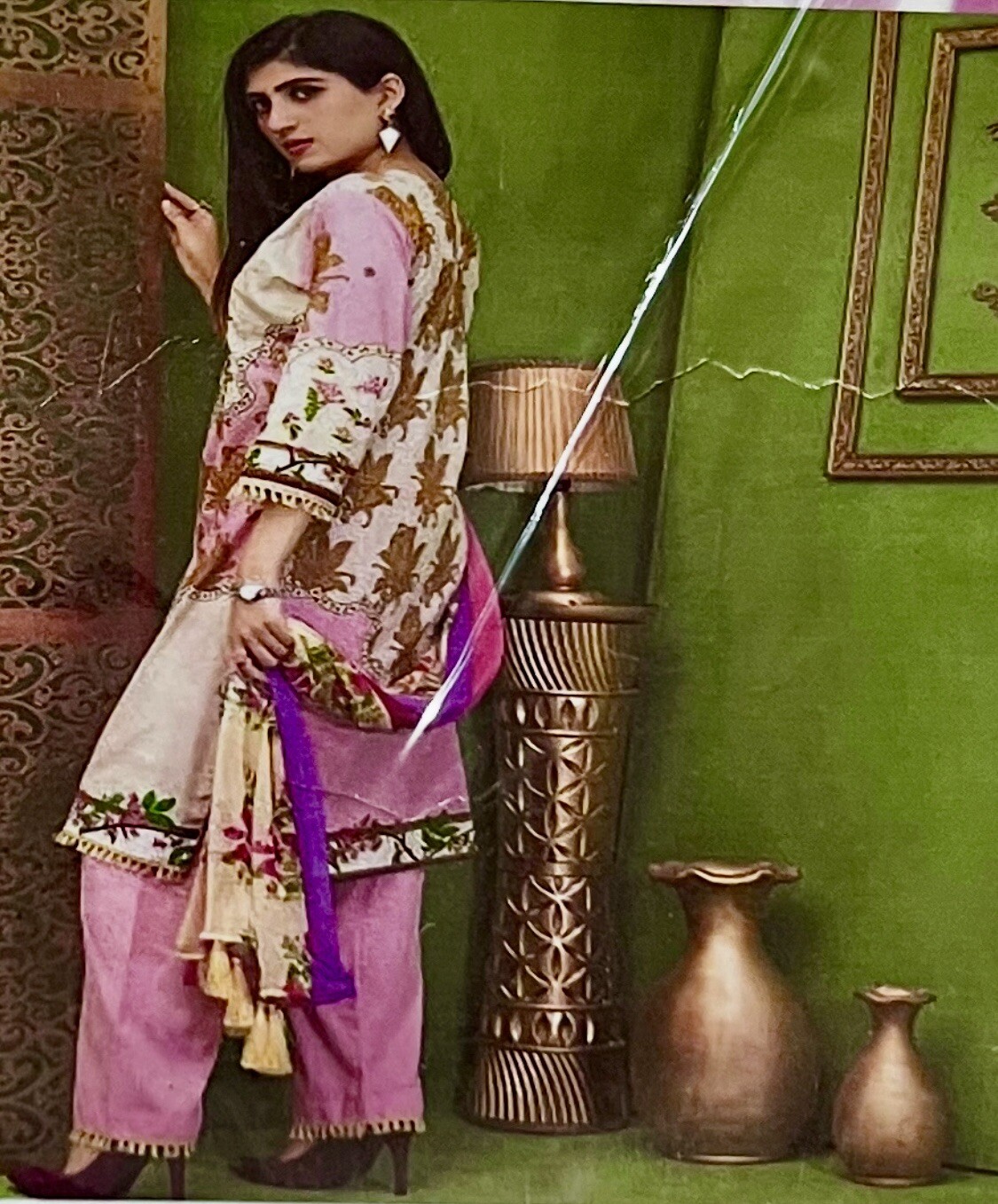 Picture 3 of 4