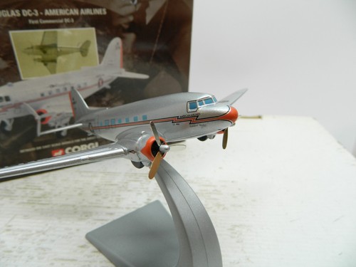 Corgi Aviation 1:144 Douglas DC-3 American Airlines NC14988 Box 47102 - Picture 6 of 7