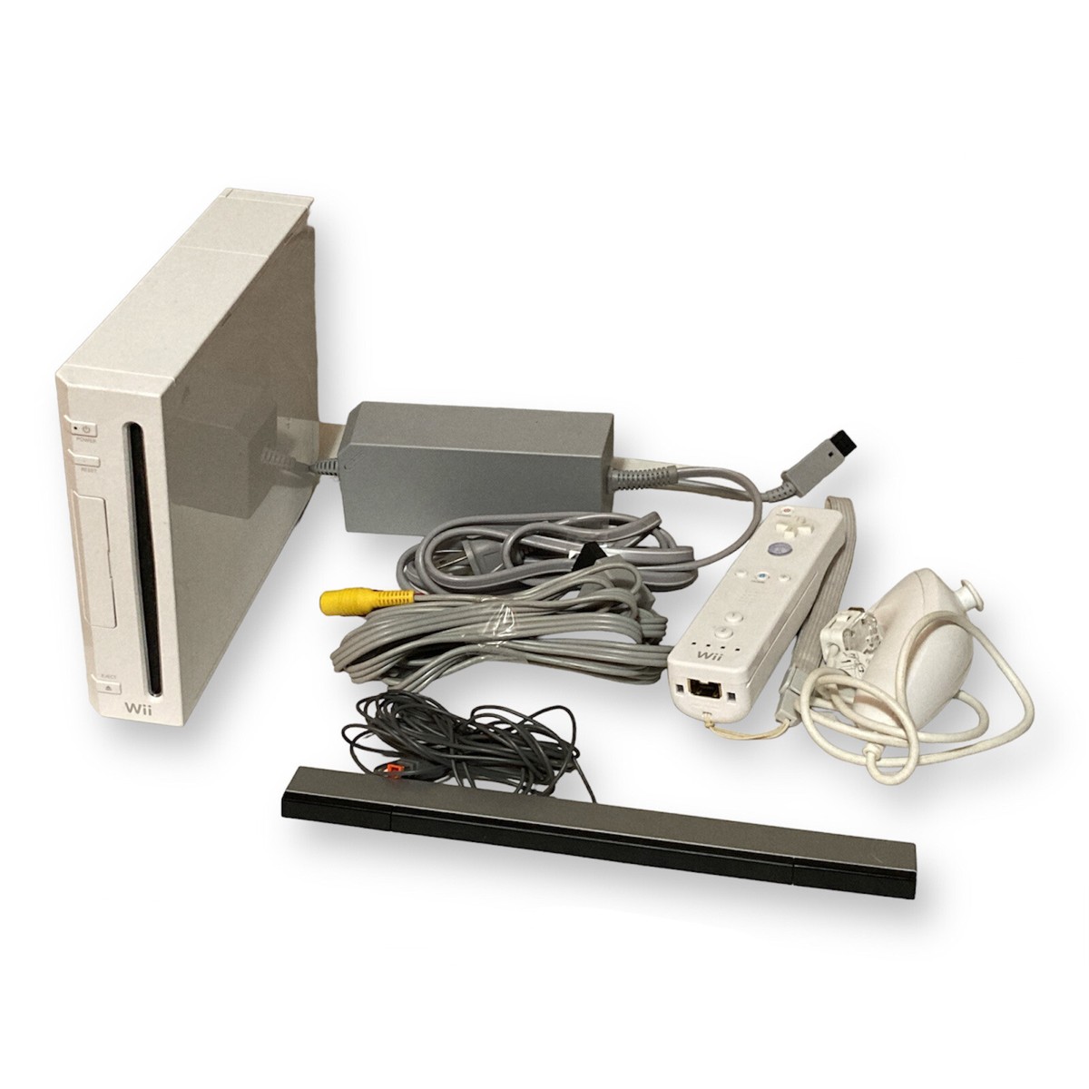 Nintendo Wii White Console RVL-001 console bundle TESTED