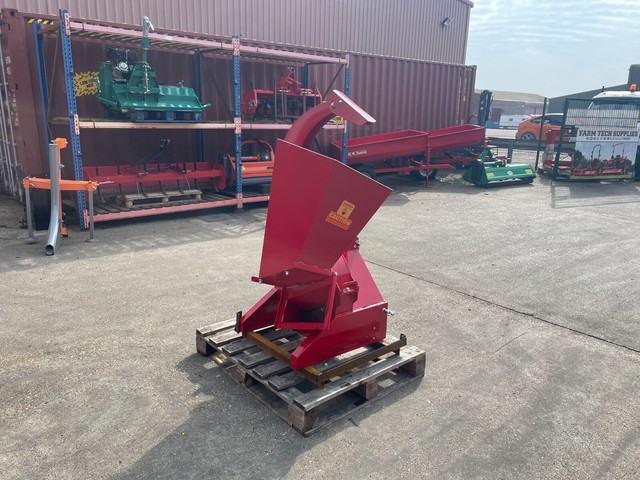 WWC - Winton 5″ PTO Wood Chipper - For Compact Tractors - YARD STORED WWC - Winton 5″ PTO Wood Chipper - For Compact Tractors - YARD STORED