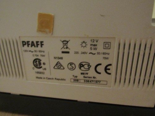 Pfaff Sewing Machine Performance 2056 - Picture 7 of 8