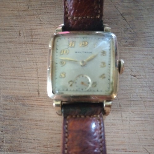 1947 Waltham Men's Wrist Watch. Runs & keeps time. - Imagen 8 de 8