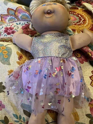 Preciosa muñeca Cabbage Patch niños niña jugar a lo largo de pelo rubio ojos azules - Imagen 7 de 19