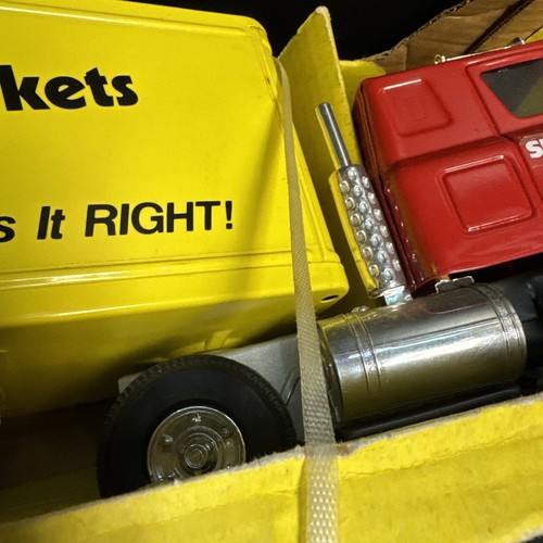 SHOP RITE TRACTOR TRAILER ERTL PRESSED STEEL NEW IN BOX MODEL TRUCK - Picture 10 of 13