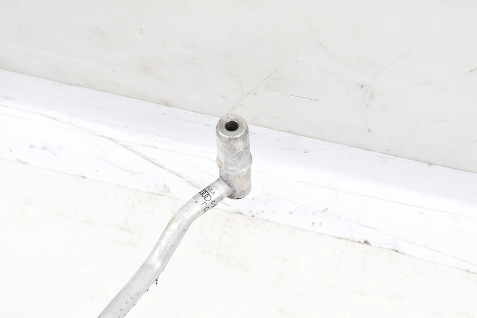 AUDI Q5 2011-2012 - MANGUERA/LÍNEA/TUBO AC 8R0260710J Foto 4 de 4