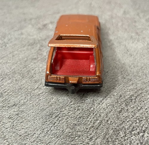 Vintage Corgi Rover 3500 Brown/Bronze Played With Condition Die Cast Car - Picture 6 of 11