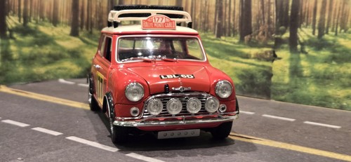 1/18 Kyosho 1967 Morris Mini Cooper Rally Car Red Diecast *READ* - Picture 2 of 14