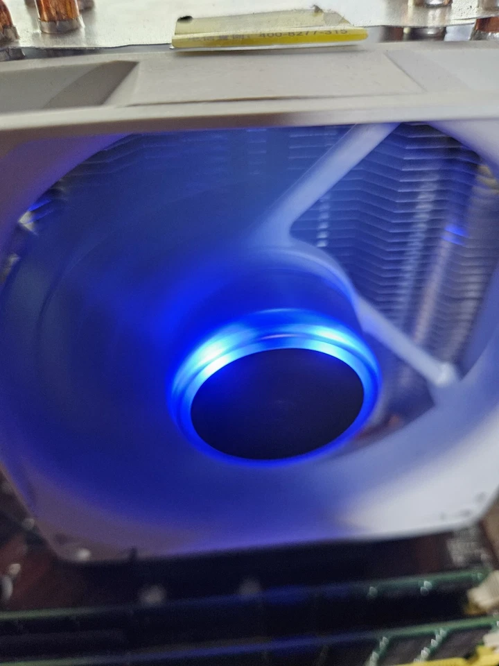 CPU Lüfter 120mm Blau LED – 12V, 3-Pin, Universell, Effiziente Kühlung - Bild 2 von 4