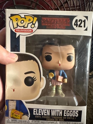 Funko Pop! Vinyl: Stranger Things - Eleven with Eggos #421