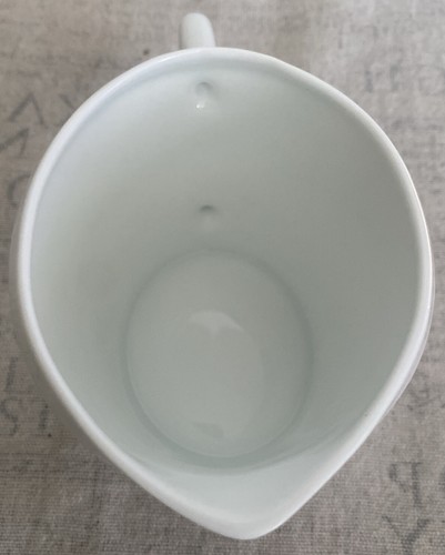 BERNARDAUD ASTRE BLANC CREAMER 8.5 oz 5.5”L. X 3.5”H. X 3.5”W. Limoges, France - Picture 11 of 12