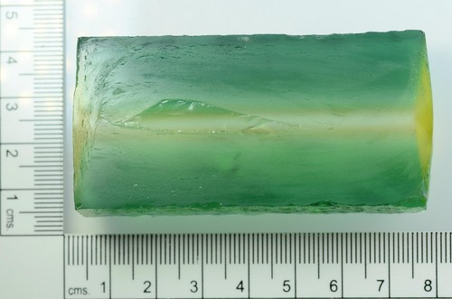 116.6gr Hydrothermal Green Amethyst (Quartz) Lab Grown Faceting Rough Stone - Picture 1 of 2