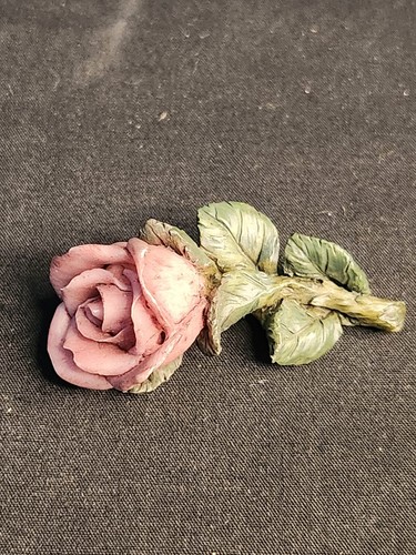 Vintage Dusty Pink Rose Lapel Pin Brooch made from Resin Spring Flower - Picture 3 of 5