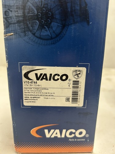 Vaico V102595 Cylinder Block Components - Engine Oil Separator - Picture 3 of 3