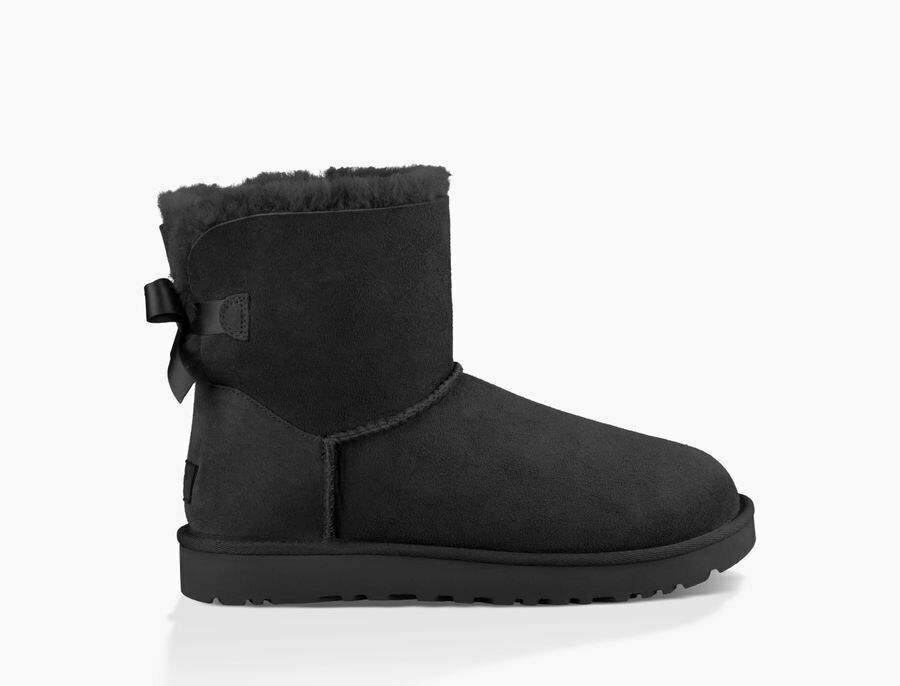 UGG stivali W MINI BAILEY BOW II 1016501 BLACK FIOCCO NERA BOOT Inverno 2020 Postorderverkoop van hoge kwaliteit