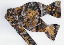 Realtree Bow tie, Leaves Trees Camo, Hunting, Sportsman Gift, Self-tie Bow tie