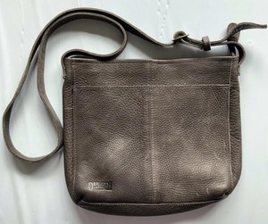 duluth trading sling bag