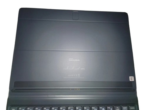 Samsung Keyboard Folio Cover for 12in Samsung Galaxy Book - Gray - (EJ-CW720) - 第 5/13 張圖片