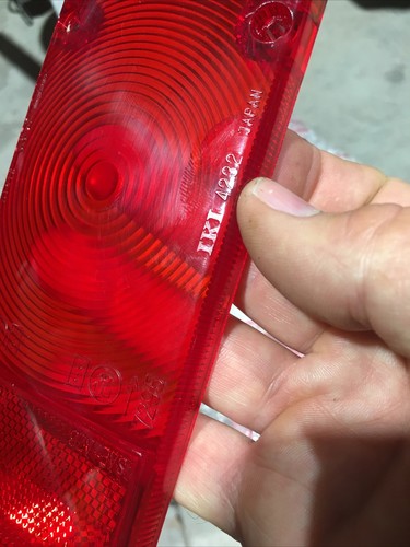 NOS Toyota Blizzard LD10 Tail Light Lens RH P/N 81551-87601 - Picture 9 of 12