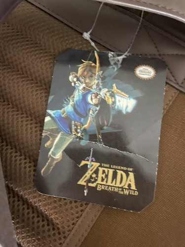 ThinkGeek Nintendo Legend of Zelda BOTW Breath of the Wild Schild Rucksack - NEU - Bild 3 von 5