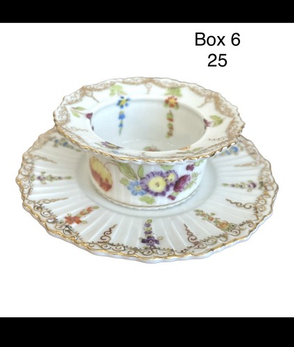 ANTIQUE RAMEKIN CUSTARD CUP PORCELAIN HAND-PAINTED - Picture 9 of 9