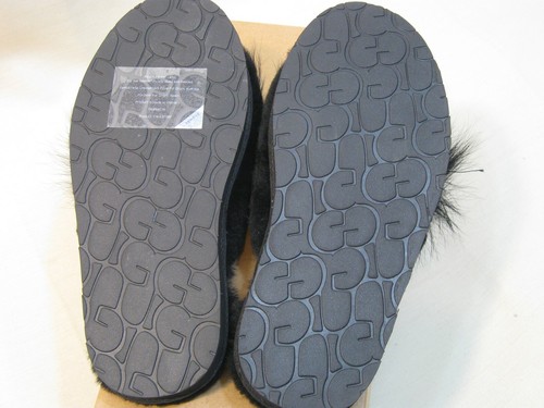 Pantofole nuove con scatola UGG W Mirabelle colore nero taglia US 5 stile 1095102 - Foto 4 di 6