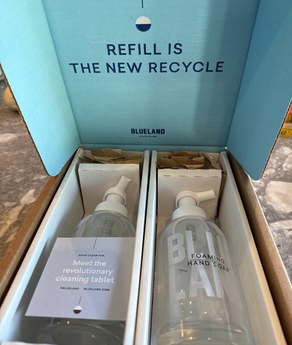 BlueLand - Refillable Hand Soap Dispensers (glass) Set W/ 10 Tablets - Bild 2 von 4