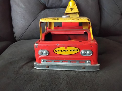 Ny-Lint Power And Light Company Post-Hole Digger Unit 3300 Trailer And Pole - Picture 6 of 9