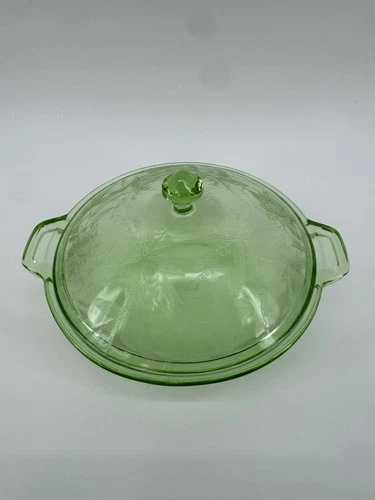 Jeanette Poinsettias Green Depression Uranium Glass Casserole Dish With Lid