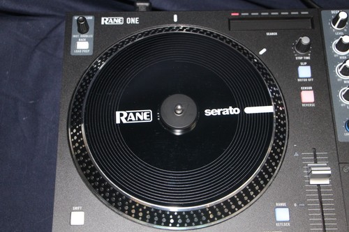 RANE ONE Professional Motorized DJ Controller for Serato DJ Pro - Picture 7 of 18