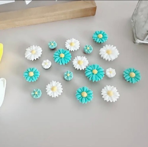 Gänseblümchen Blume Kroko Charms Jibbitz Gänseblümchen Blume Pastell Harz Schuhstecker UK - Bild 8 von 27