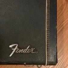 Circa 1975 Fender "no tail" Stratocaster guitar case