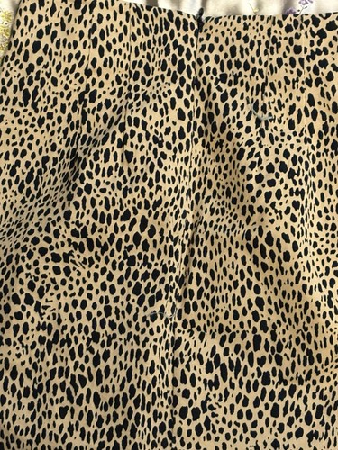 Minifalda lápiz Brandy Melville para mujer talla 3 bronceada negra estampado de leopardo elástica - Imagen 3 de 5