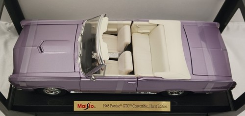 1965 Pontiac GTO Hurst Edition Lavender/Purple Maisto Special Edition 1:18Scale - Bild 15 von 16