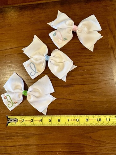 Lot Of 3 White Monogrammed “I” Bows With Pink, Blue, Green Accents EUC - Picture 5 of 5