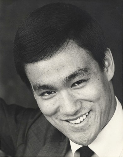 Bruce Lee Rare Vintage Portrait 11x14 Photo smiling in suit 1960's from negative