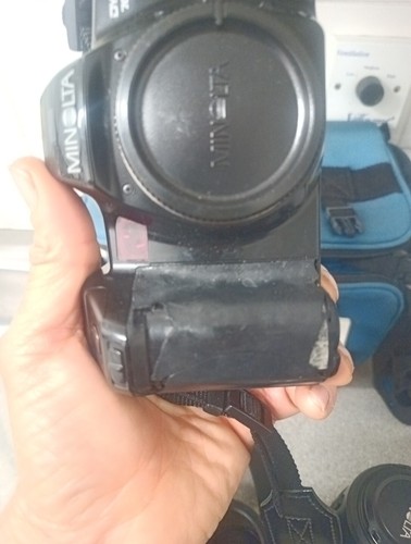 Minolta 7000i 35mm Film SLR Camera with Minolta 35-80mm f/4-5.6 Zoom Lens+ Flash - Picture 6 of 16