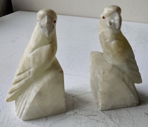 1930's-1940's Vintage Onyx \ Alabaster Parakeet Bookends - 第 1/9 張圖片