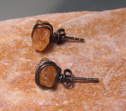 925 sterling silver Rhodium plate citrine wire wrap stud earrings. - Picture 2 of 6
