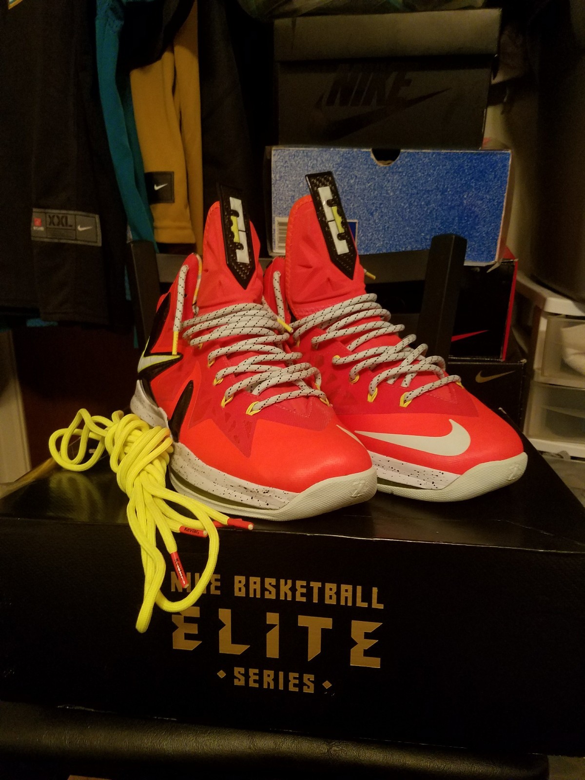 NIKE LEBRON X P.S ELITE SZ 11.5 NIKE LEBRON X P.S ELITE SZ 11.5