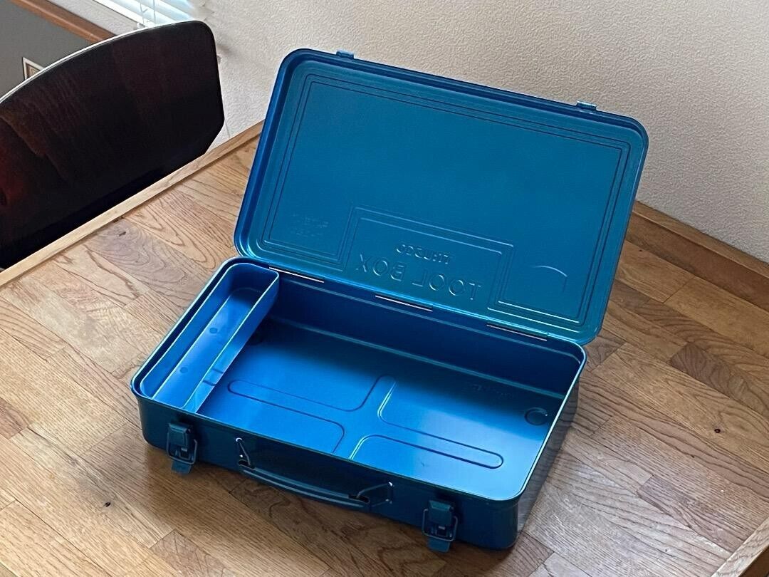 TOYO Steel Tool Box Trunk Shape T-360 B TRUSCO Nakayama Blue TOYO Steel Tool Box Trunk Shape T-360 B TRUSCO Nakayama Blue