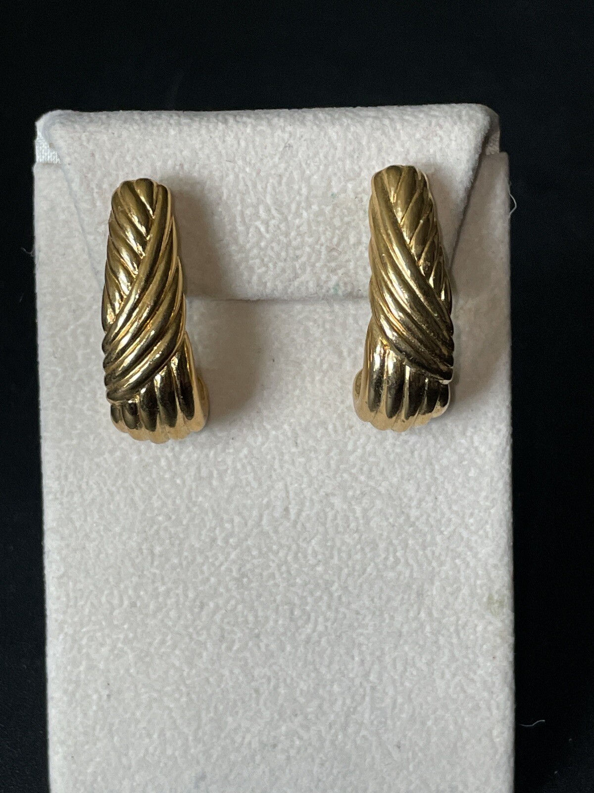 Picture 2 of 5