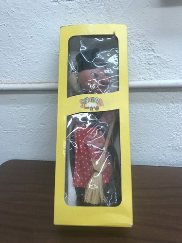 Vintage Pelham SM2 Witch Wooden Puppet In Original Box - Picture 12 of 12