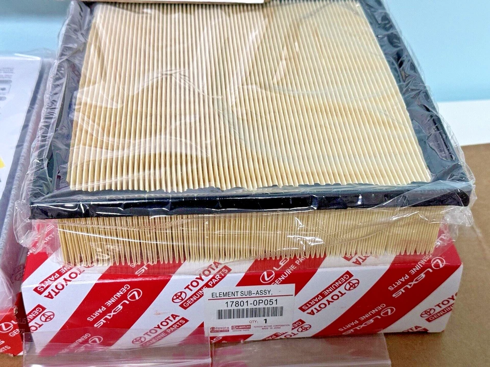 2011-16 Toyota Sienna Tune Up Kit Spark Plugs Air,Cabin&Oil Filters GENUINE OEM - Image 4 of 4