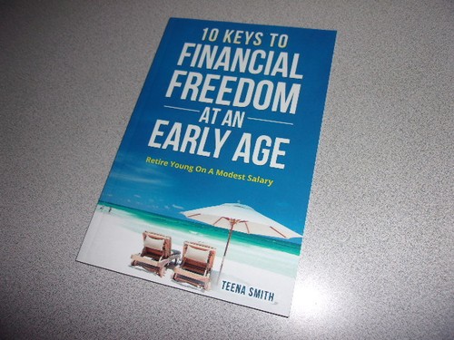 10 Keys To Financial Freedom At An Early Age by Teena Smith 2017 Paperback - Bild 2 von 2