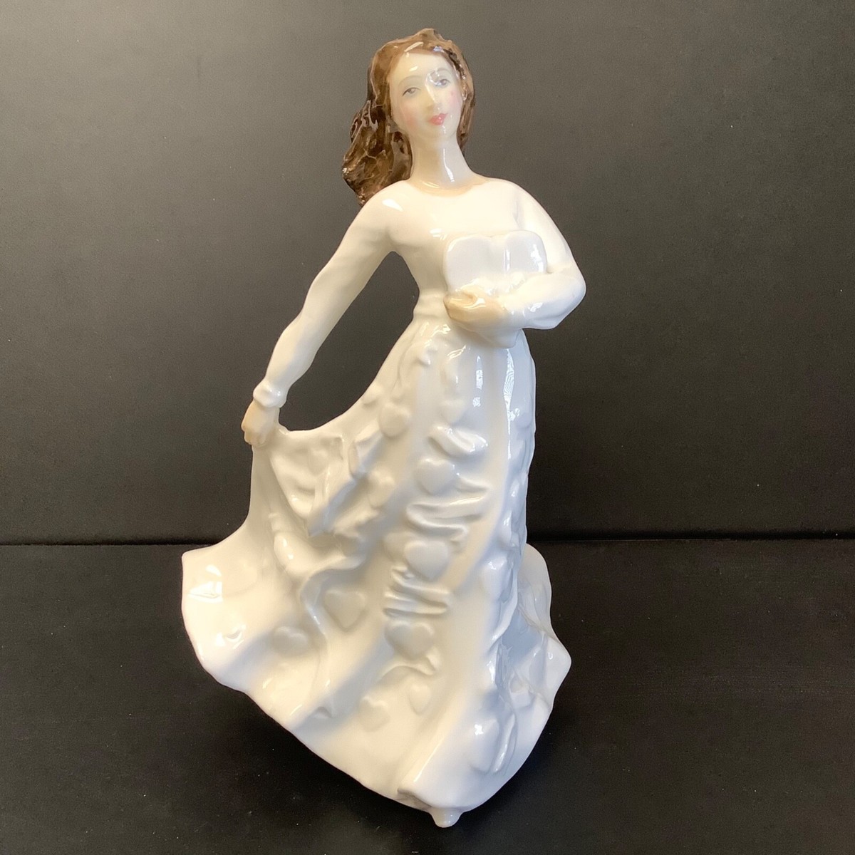 Vintage Royal Doulton Loving Thoughts HN3948 Fine Bone China